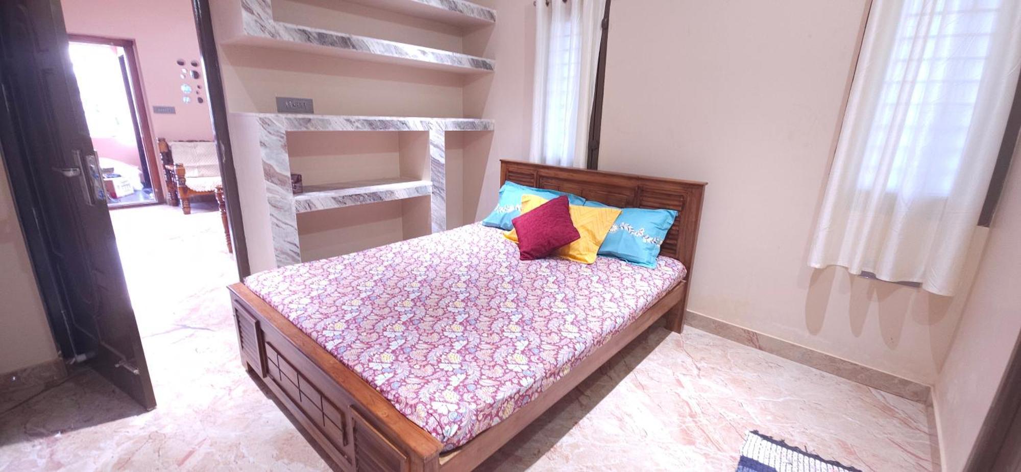 Shi'S Thulasi 2Bhk In Coimbatore Near To Karpagam College, Palakkad Highway, Rathinam College And More Eksteriør bilde